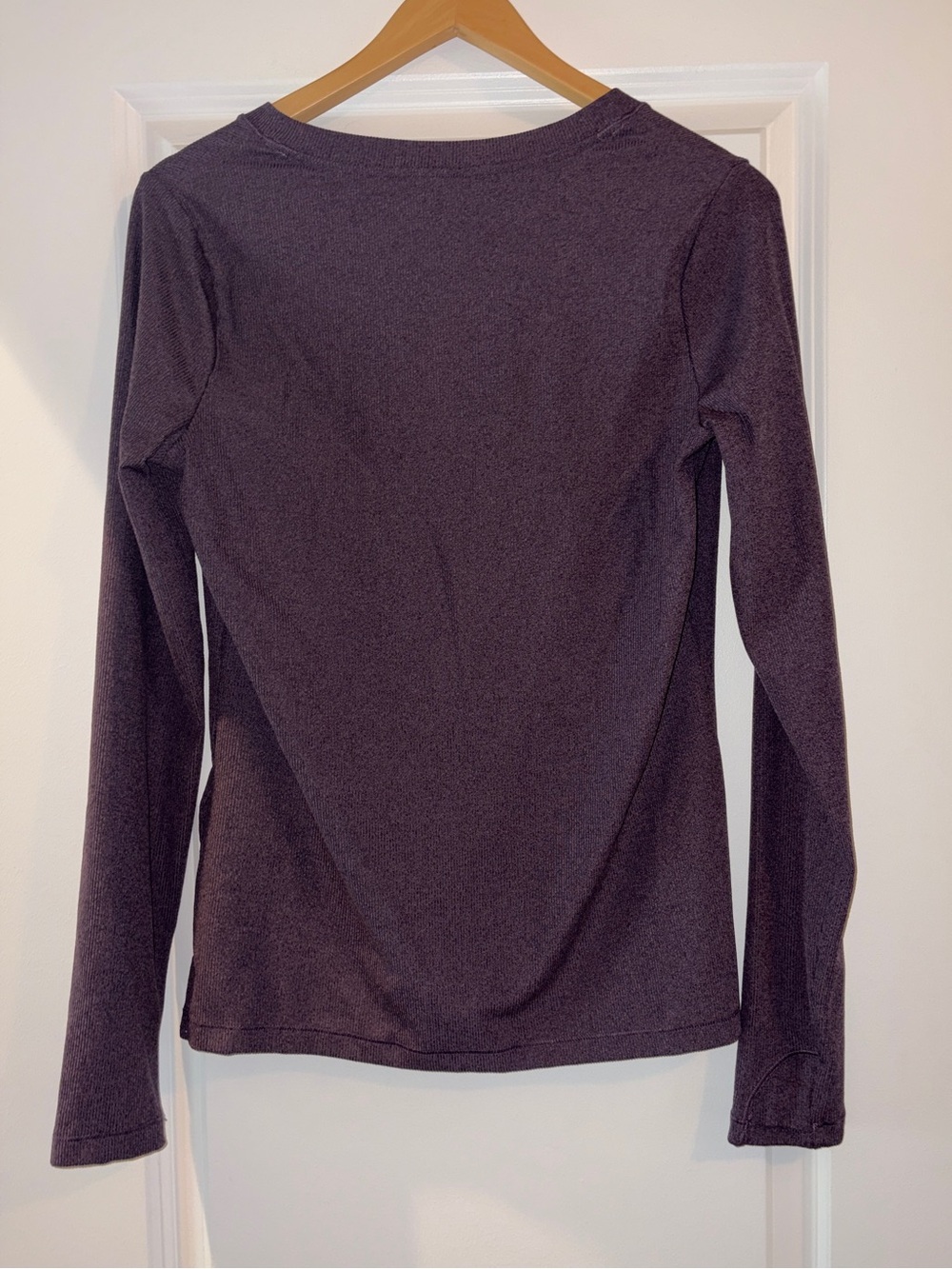 Athleta | Purple Long Sleeve Uptempo V-Neck Button Ribbed Henley Top - Picture 4 of 4